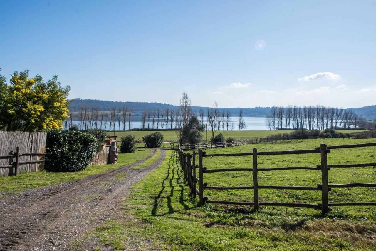 Il Castoro Di Martignano Villa Anguillara Sabazia Exterior foto